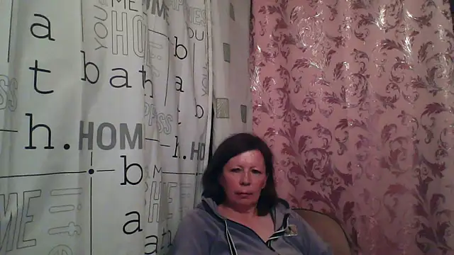 Snapshot of Schastlivaya43 chatting on 8, 6, 2026 Schastlivaya43 online show from 8, 6, 2026