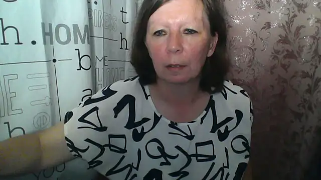 Snapshot of Schastlivaya43 chatting on 10, 6, 2026 Schastlivaya43 online show from 10, 6, 2026