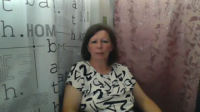 Snapshot of Schastlivaya43 chatting on 11, 6, 2026 Schastlivaya43 online show from 11, 6, 2026