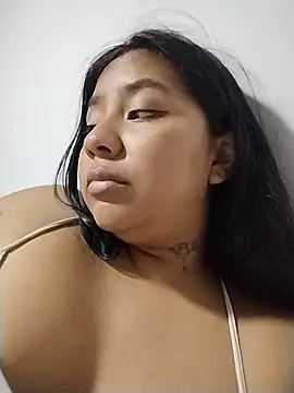 Amber Herrera online show from 23, 6, 2026