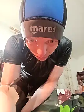 RubberFetischem online show from 18, 2, 2026