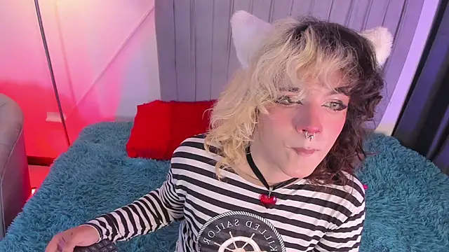 Hunter Pheach online show from 24, 6, 2026