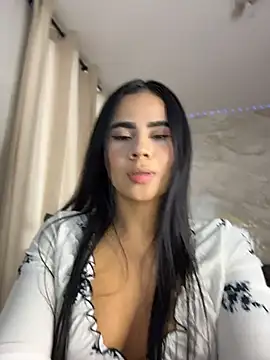 Snapshot of kate_aly chatting on 2, 7, 2026 kate aly online show from 2, 7, 2026