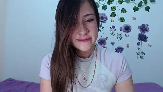 Snapshot of GirlAngell20 chatting on 19, 6, 2026 GirlAngell20 online show from 19, 6, 2026