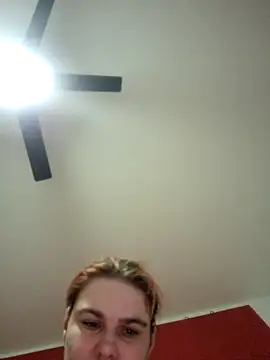 Snapshot of GoldenWifee chatting on 12, 6, 2026 GoldenWifee online show from 12, 6, 2026