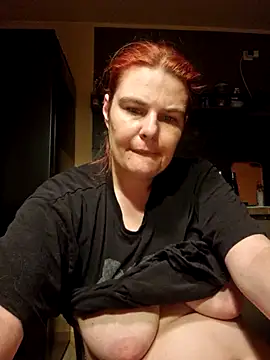 Snapshot of GoldenWifee chatting on 16, 7, 2026 GoldenWifee online show from 16, 7, 2026