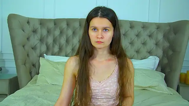 Snapshot of JuliettaTiffani chatting on 6, 7, 2026 JuliettaTiffani online show from 6, 7, 2026
