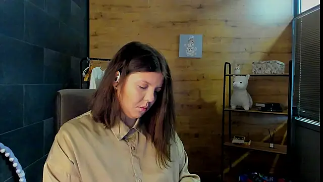 DebraaGraham online show from 10, 6, 2026
