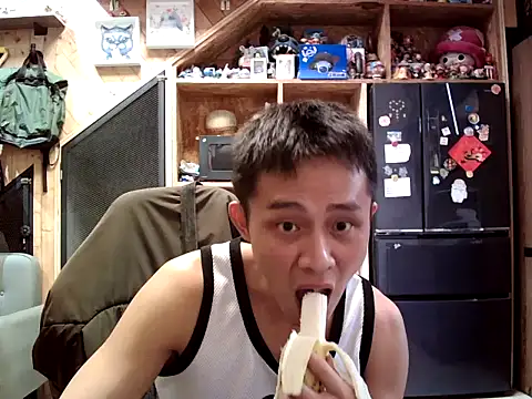 Snapshot of deansu0819 chatting on 6, 6, 2026 deansu0819 online show from 6, 6, 2026