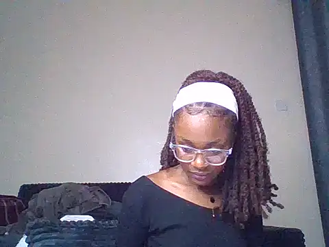 Lill Miss online show from 10, 7, 2026
