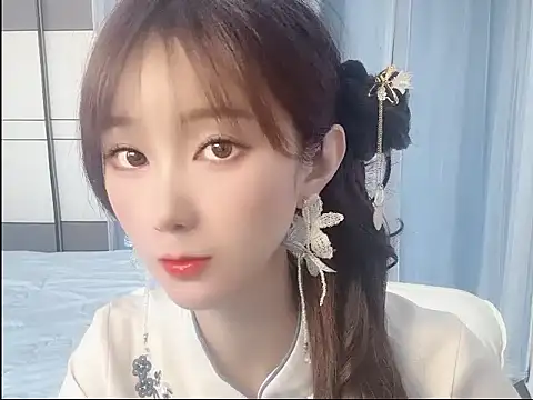Vivi2222vivi online show from 11, 6, 2026