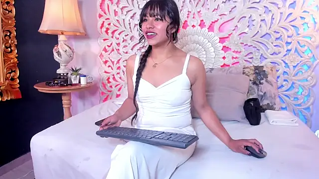 Natasha rosee  online show from 30, 7, 2026