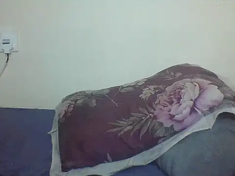 Snapshot of skylerviky chatting on 15, 6, 2026 skylerviky online show from 15, 6, 2026
