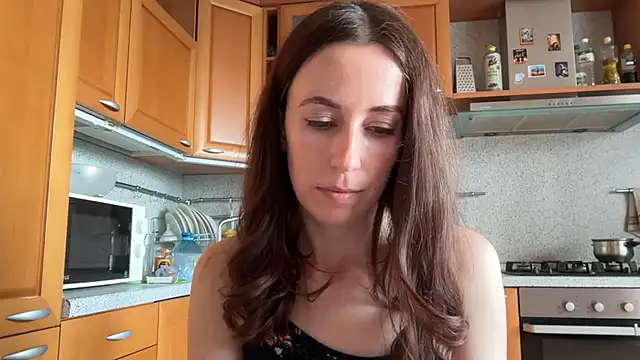 Flamingo Queen online show from 27, 6, 2026