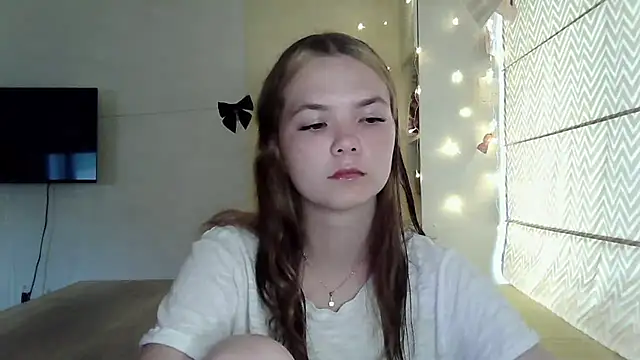 AvrilGillig online show from 28, 6, 2026