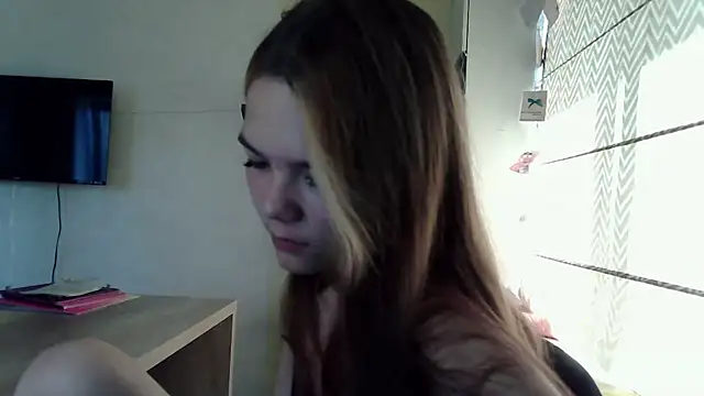 AvrilGillig online show from 24, 7, 2026