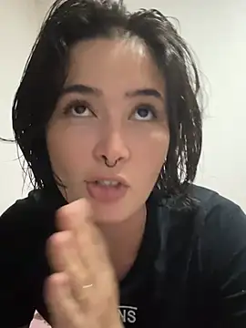 Snapshot of sweetchloe__ chatting on 12, 6, 2026 sweetchloe online show from 12, 6, 2026