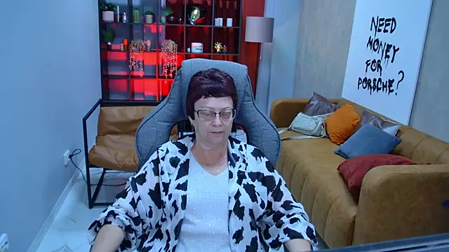 Snapshot of IsoldeMirevain chatting on 15, 6, 2026 IsoldeMirevain online show from 15, 6, 2026