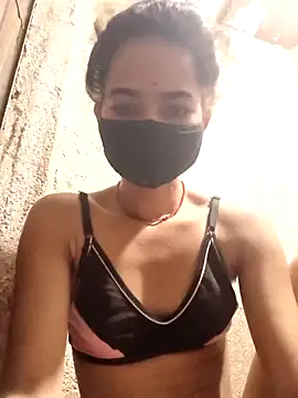 Snapshot of Kashish_love-143 chatting on 8, 6, 2026 Kashish love-143 online show from 8, 6, 2026