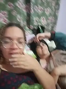 Esquetadinhas online show from 26, 6, 2026