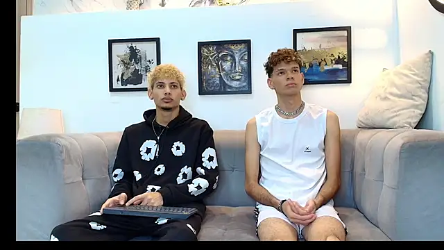 Snapshot of Hot_skinny_guys chatting on 11, 6, 2026 Hot skinny guys online show from 11, 6, 2026