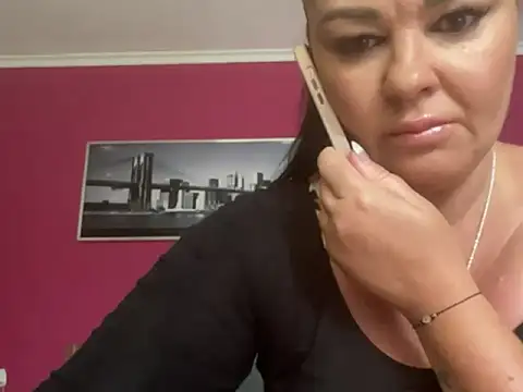 SecretLia69 online show from 11, 6, 2026