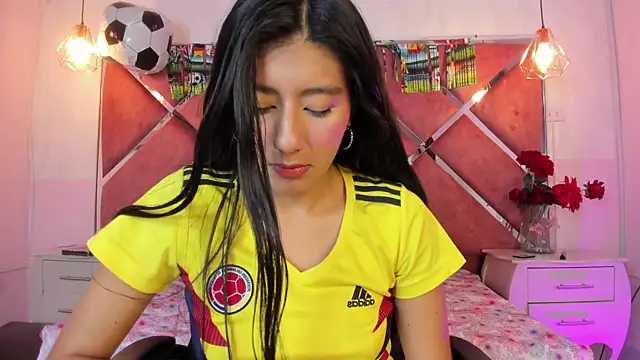 Carla Alvez online show from 23, 6, 2026