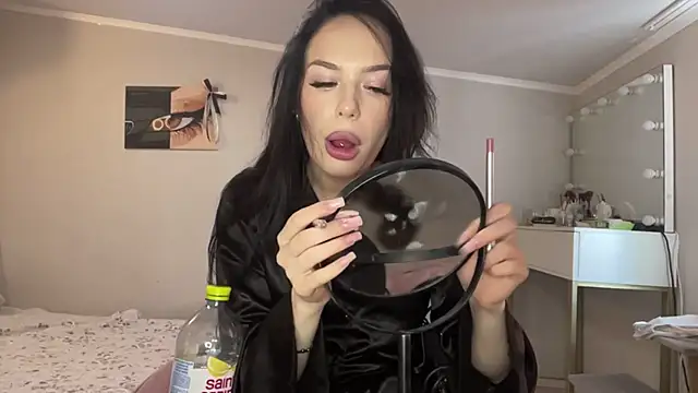 amelialiana online show from 6, 7, 2026