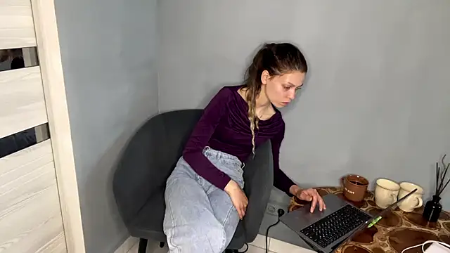CellularTwiddle online show from 15, 6, 2026