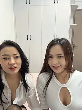Snapshot of jingya521 chatting on 3, 7, 2026 jingya521 online show from 3, 7, 2026