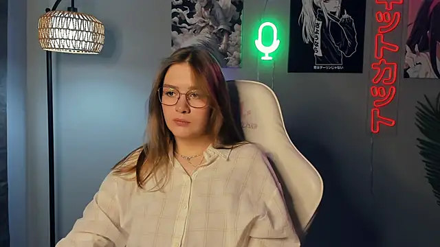 DarleenWarrior online show from 11, 6, 2026