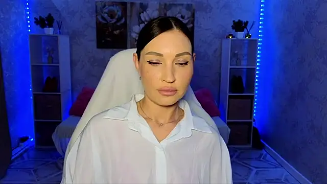 Snapshot of NikoleMills chatting on 7, 7, 2026 NikoleMills online show from 7, 7, 2026