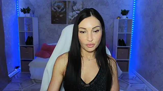 Snapshot of NikoleMills chatting on 28, 7, 2026 NikoleMills online show from 28, 7, 2026