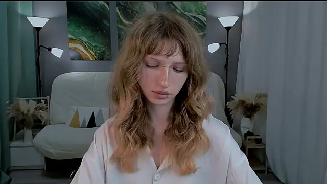 molly san  online show from 17, 6, 2026