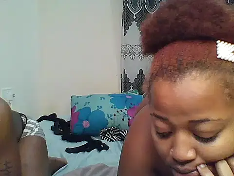 Snapshot of African_boobies chatting on 27, 7, 2026 African boobies online show from 27, 7, 2026