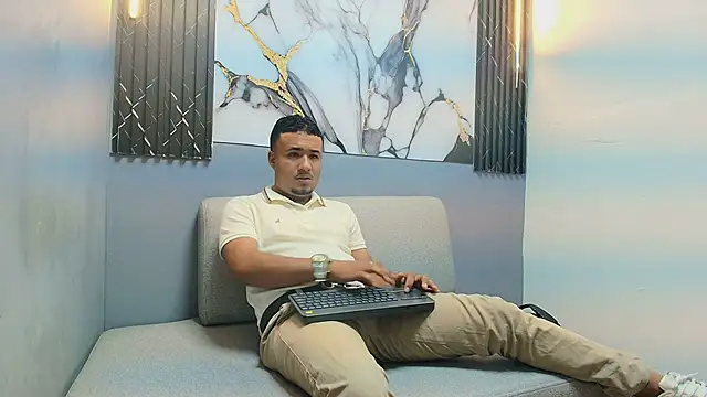 Snapshot of MAICOL_TORNER chatting on 13, 6, 2026 MAICOL TORNER online show from 13, 6, 2026