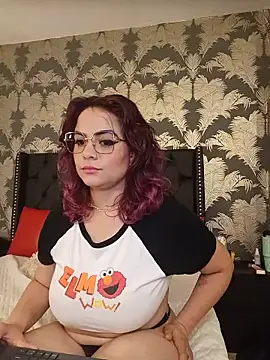 Aurora Luxx online show from 28, 7, 2026