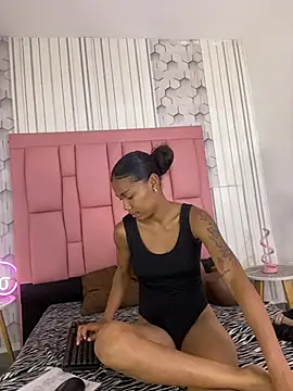 emelysweett online show from 12, 6, 2026