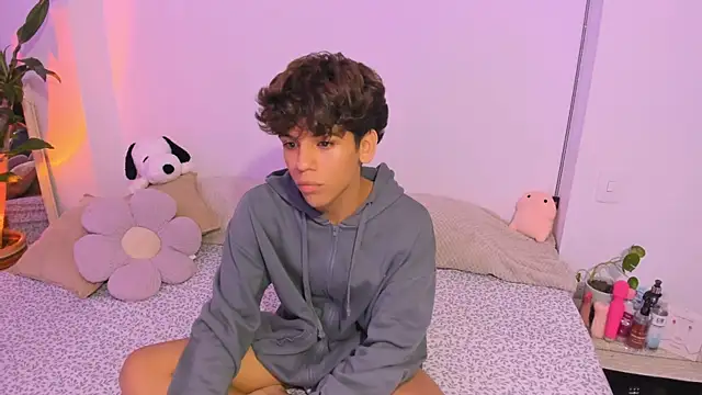 Samy Twink online show from 21, 6, 2026