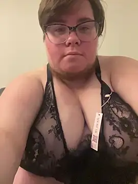 femboyphoenix online show from 12, 6, 2026