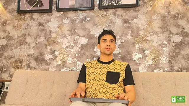 Snapshot of Alejandro_and_Deiby chatting on 4, 7, 2026 Alejandro and Deiby online show from 4, 7, 2026
