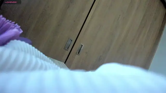 little caro online show from 25, 7, 2026