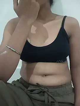 Snapshot of Riya5677 chatting on 1, 7, 2026 Riya5677 online show from 1, 7, 2026