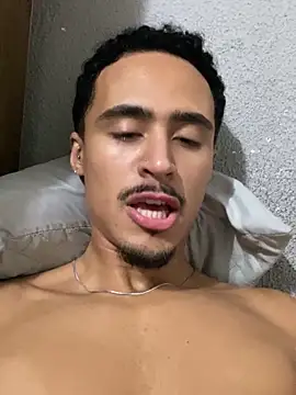 Snapshot of Mendeslukas chatting on 13, 6, 2026 Mendeslukas online show from 13, 6, 2026