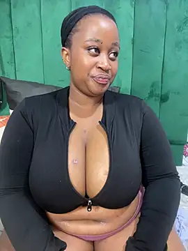 Curveybubbles23 online show from 26, 6, 2026