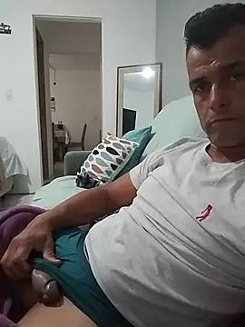 Leandrosafado online show from 13, 6, 2026