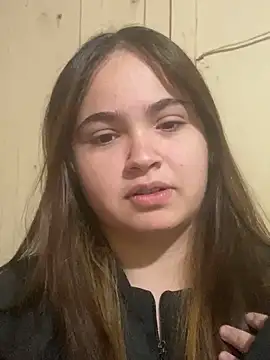bella  hott online show from 13, 6, 2026
