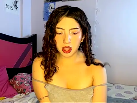 Snapshot of cassierosse2 chatting on 19, 7, 2026 cassierosse2 online show from 19, 7, 2026