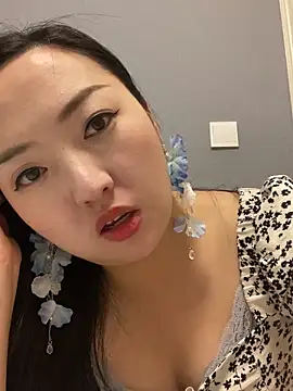 Tina 66 online show from 17, 6, 2026