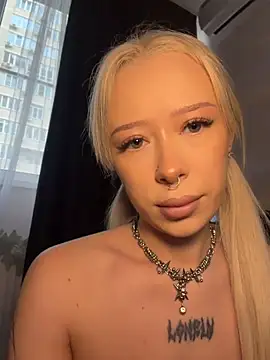 MaryChanXO online show from 2, 8, 2026